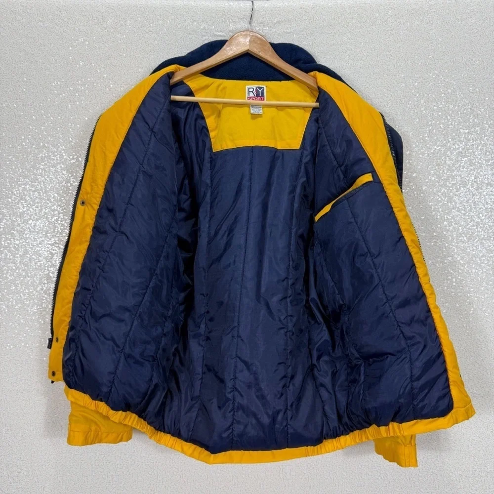 Vintage R&Y Sport Performance Jacket Men’s Medium Yellow Puffer Coat Hooded